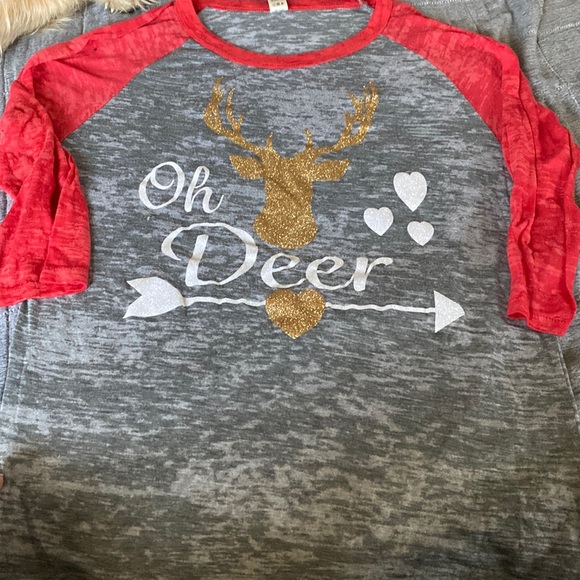 Women’s Holiday Graphic Tee - Picture 1 of 1